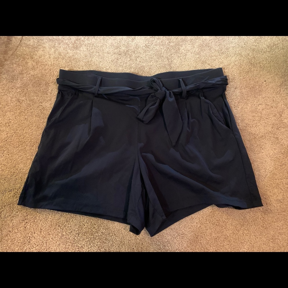 Pull on shorts